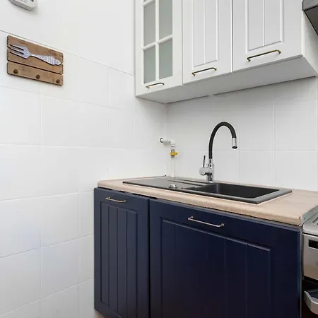 Appartement Modern In With Air Conditioning By Renters Wrocław