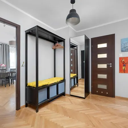 Modern In With Air Conditioning By Renters Appartamento *