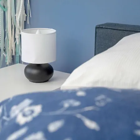 Modern In With Air Conditioning By Renters Appartamento *